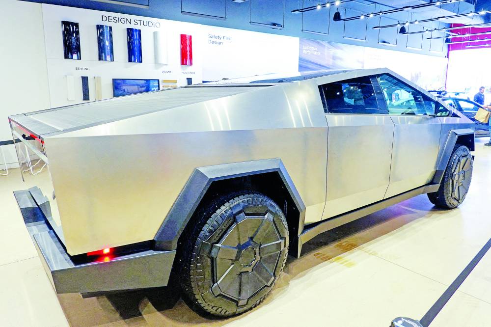 تيسلا تخفض سعر «سايبر بيست» في الولايات المتحدة 