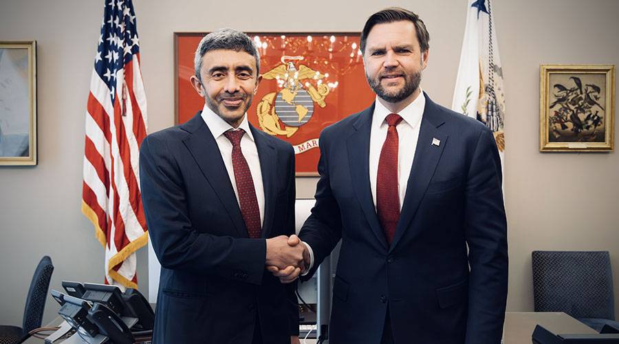 عبدالله بن زايد يؤكد متانة العلاقات التاريخية والشراكة الاستراتيجية الراسخة مع أمريكا 