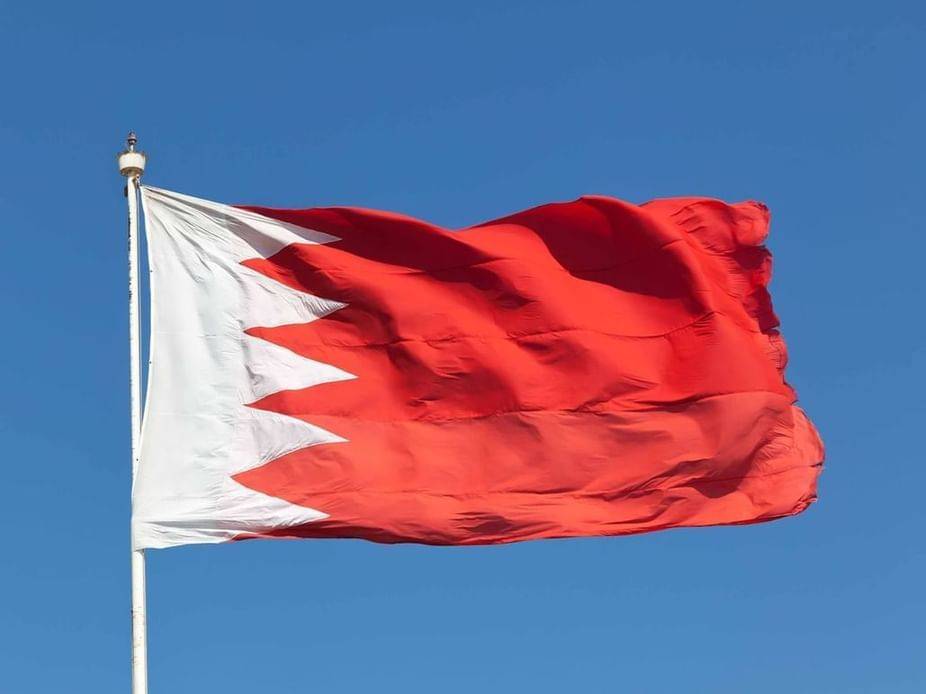 البحرين تعلن تدمير 78 صاروخا و143 طائرة إيرانية مسيرة