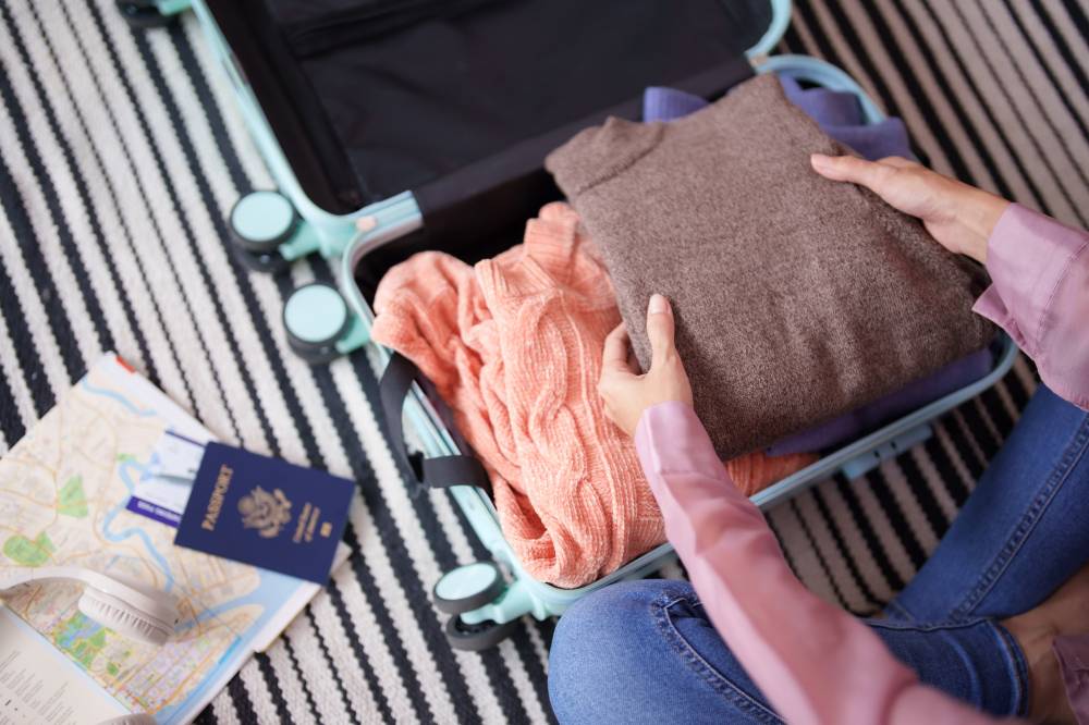 من حجز الفندق إلى التأمين.. 8 نصائح للسفر 