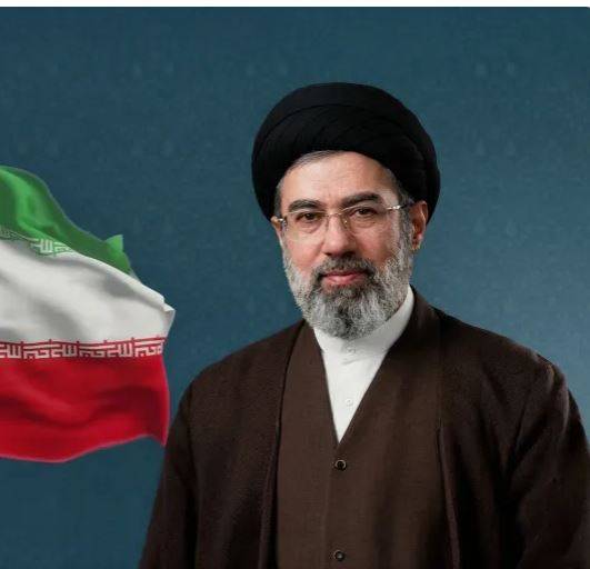 الاستخبارات الأمريكية: خامنئي تحفظ على احتمال تولي ابنه قيادة إيران 