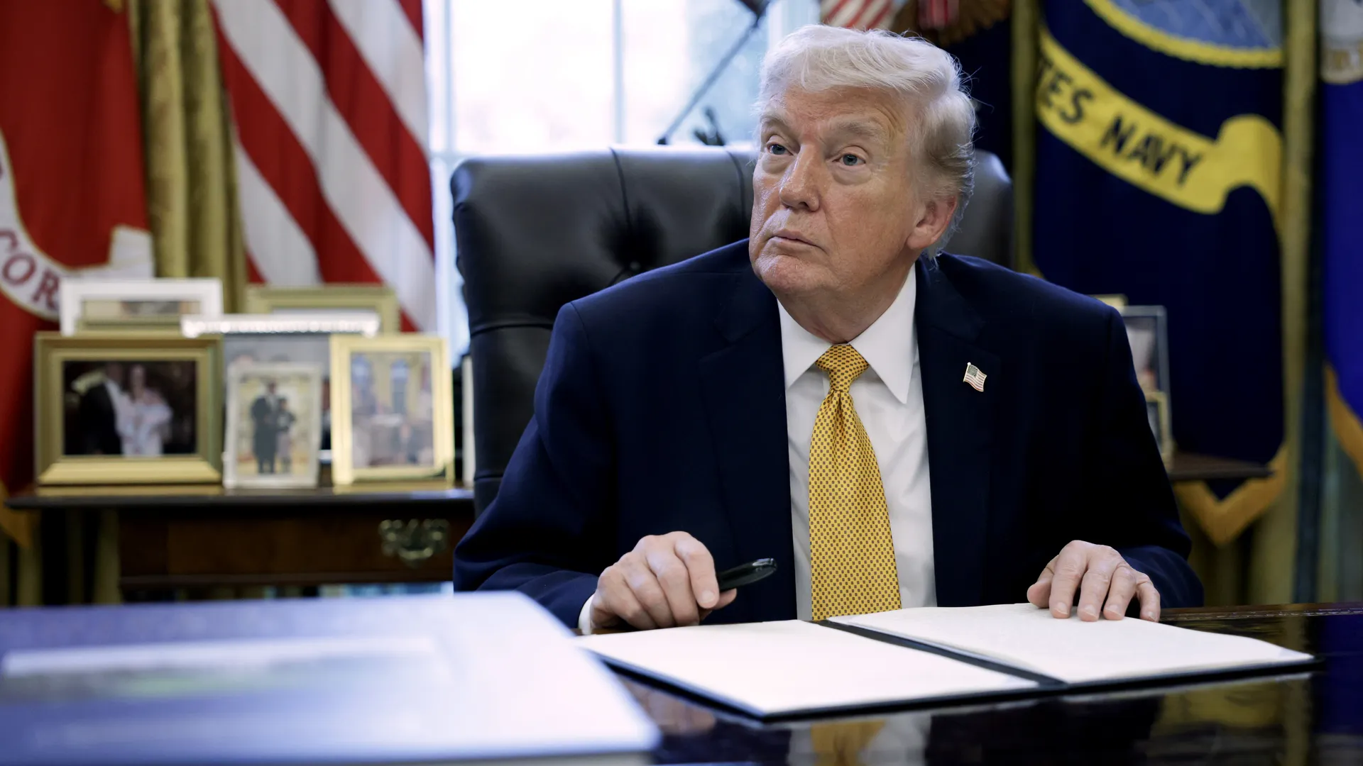 «أكسيوس»: إدارة ترامب تمهّد لمحادثات سلام محتملة مع إيران 