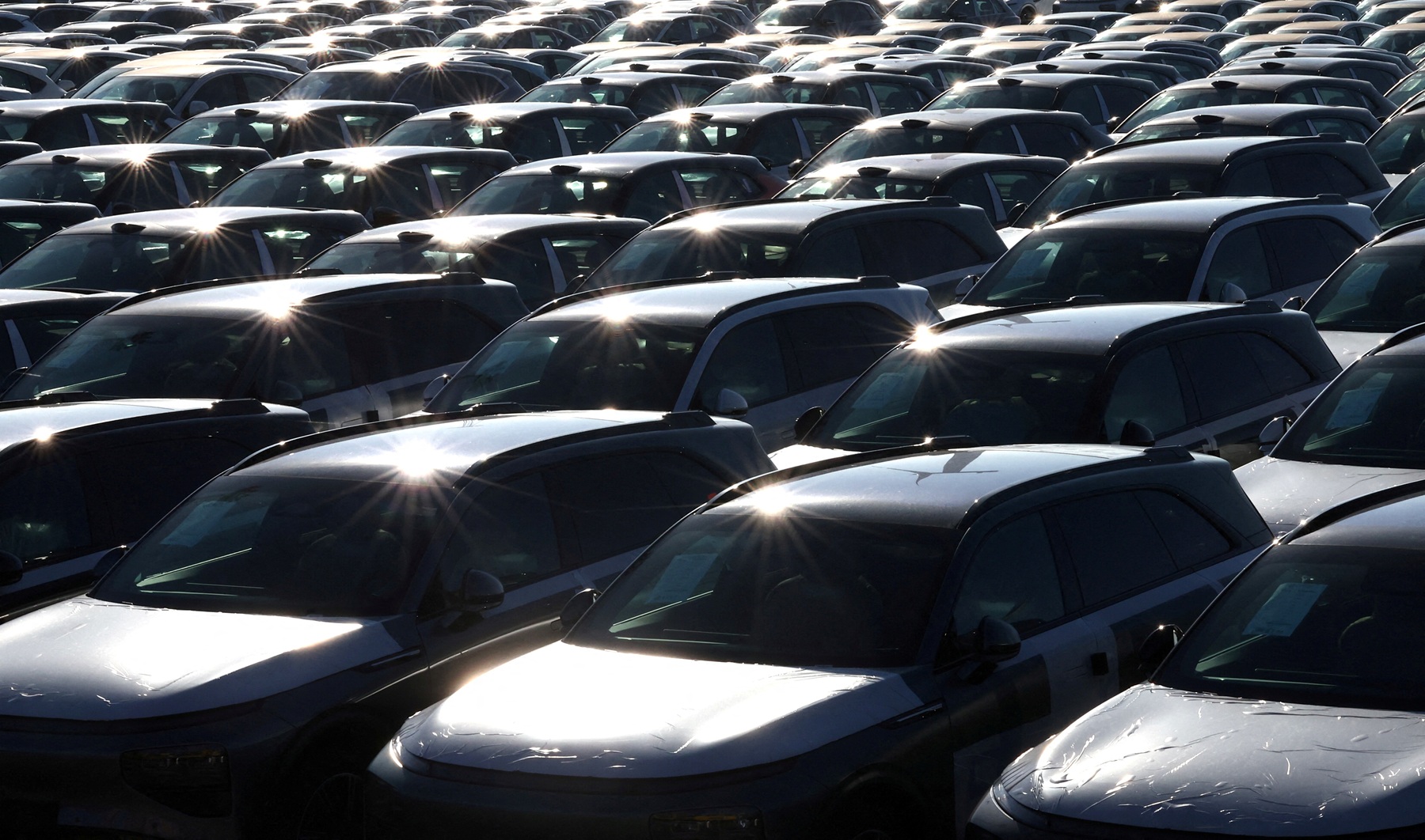 أوروبا تسجّل قفزة 29.4% في تسجيل السيارات الكهربائية 