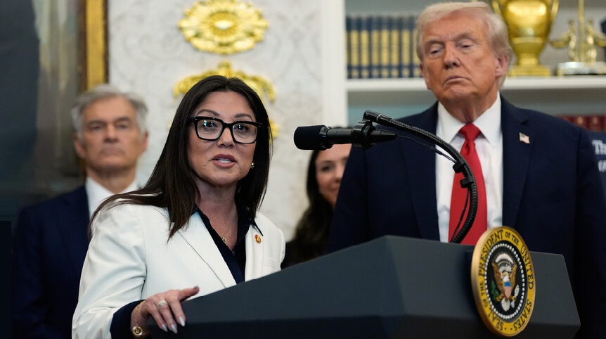 بعد وزيرتي العدل والداخلية.. أنباء عن مغادرة المزيد من المسؤولين في إدارة ترامب 