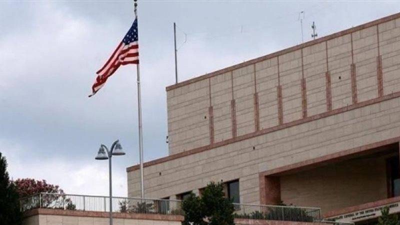 السفارة الأمريكية في بيروت تحذّر من احتمال استهداف إيران جامعات لبنانية 