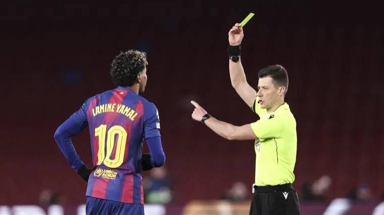 برشلونة وريال مدريد وأتليتكو في خطر.. 18 لاعباً مهددون بالإيقاف اليوم – مشاهير