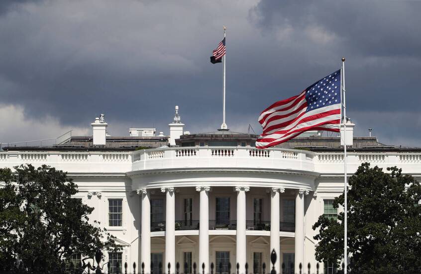 «فاينانشال تايمز»: البيت الأبيض دفع باكستان للتوسط بهدنة مع إيران 