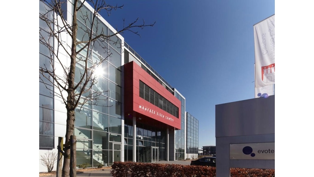 “مبادلة” تستحوذ على أسهم بقيمة 200 مليون يورو في “إيفوتيك” الألمانية