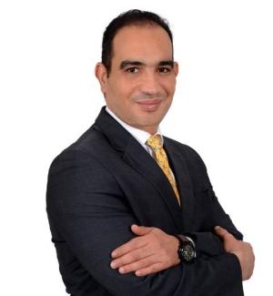 د.مصطفى حاتم 1