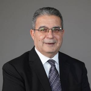 البروفيسور غسان عواد، مدير جامعة أبوظبي