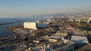 مرفأ بيروت(رويترز)