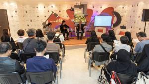 كيم هو: على المؤرخ تجنب التخيل