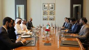 بن طوق يبحث التعاون مع رئيس وزراء ولاية تاميل نادو الهندية