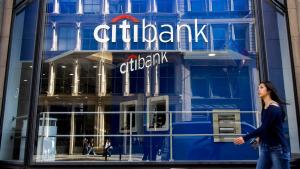 فرع سيتي بنك في نيويورك (رويترز)