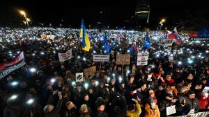 آلاف يتظاهرون في سلوفاكيا ضد التقارب مع موسكو