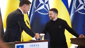 زيلينسكي: اجتماع تركيا لبحث أمن البحر الأسود