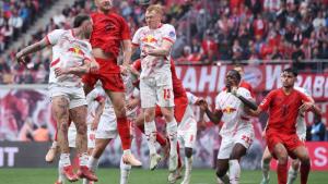 لايبزيغ يحرم بايرن ميونخ من حسم اللقب ويفرض عليه تعادلاً قاتلاً