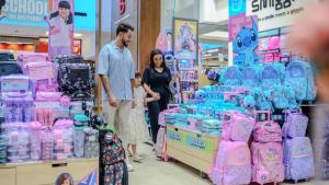 عرض العودة إلى المدارس في دبي