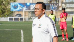 بدر إبراهيم أفضل مدرب في بطولة أوزبكستان للكرة المصغرة