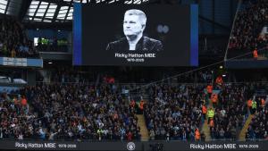 هاتون في شاشة ملعب الاتحاد