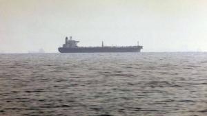 سفينة تبلغ عن تعرضها لمحاولة اعتلاء من مجهولين قبالة الصومال