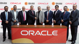 شراكة بين مصرف عجمان و«أوراكل» لتشغيل منصة تمويل التجارة من الجيل الجديد