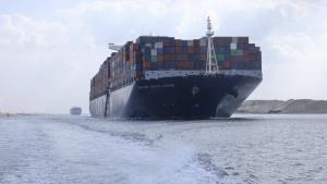 ارتفاع عدد السفن العابرة بنسبة 9%