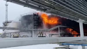 هجوم أوكراني يشعل ويدمر مصفاة توابسي الروسية