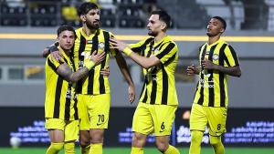 فرحة لاعبي كلباء