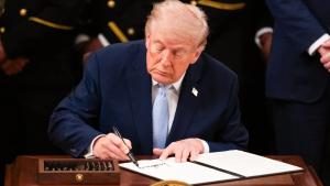 دونالد ترامب