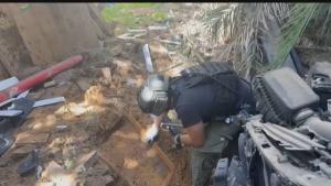 25 إصابة.. ودمار إثر سقوط شظايا صاروخية في إسرائيل