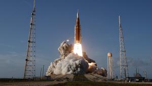 لحظة الإقلاع من فلوريدا