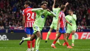 لامين يامال يحتفل بهدف سابق له في شباك أتلتيكو