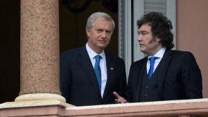 خافيير ميلي ونظيره التشيلي خوسيه كاست