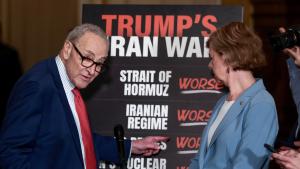 شومر يستعرض فشل ترامب في الحرب على إيران