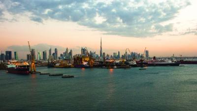 الأحواض الجافة العالمية