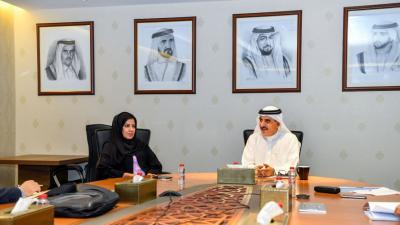الجروان يتحدث إلى الصحفيين