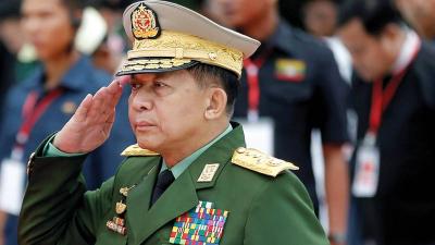 مين أونغ هلاينغ رئيس المجموعة العسكرية الحاكمة في بورما