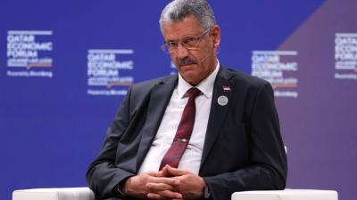 حيان عبد الغني خلال جلسة نقاشية في منتدى قطر الاقتصادي بالدوحة (بلومبيرغ)