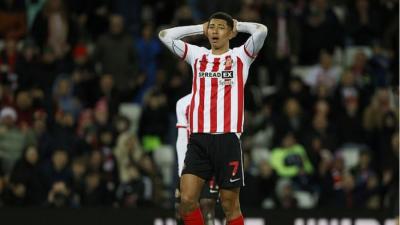 بيلينجهام يحضر مباراة خسارة شقيقه