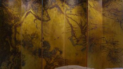 الفنان الإيطالي جو بريسانا يفتتح أول صالة لتصاميمه في دبي