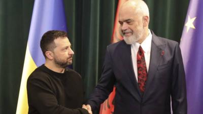 زيلينسكي يبحث في البلقان عن دعم في مواجهة موسكو