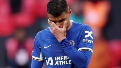 سيلفا يبكي في ملعب ويمبلي