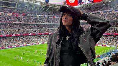 آيتانا تحضر مباراة في البرنابيو