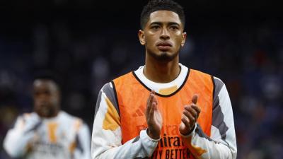 صديقة نجم ريال مدريد تكذب شائعات كثرة علاقاتها