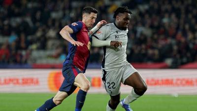 من لقاء برشلونة وأوساسونا