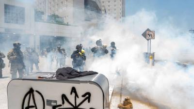 حرب شوارع في لوس أنجلوس