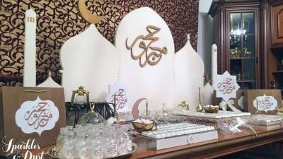 استقبال الحجاج.. ورود و«نثور» وزغاريد