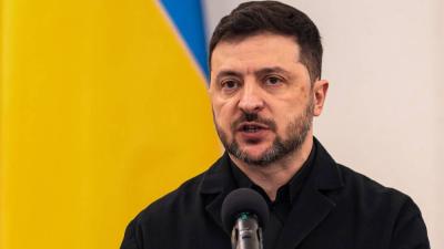 زيلينسكي: واشنطن اقترحت محادثات ثلاثية مع روسيا في ميامي