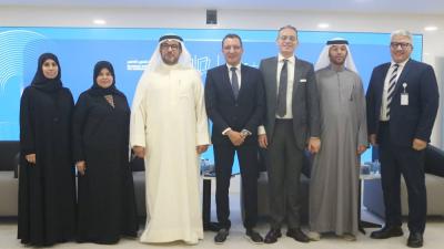 مؤتمر صحفي للاعلان عن تفاصيل الدورة الخامسة من قمة الشارقة الدولية لتطوير التعليم